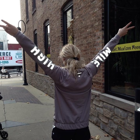 Lululemon Running Oversized Crew Sweater sz 4 Reflective Mile High - Picture 7 of 7